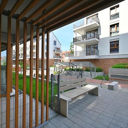 Beige 3City Apartment With Parking In Gdansk By Noclegi Renters Εξωτερικό φωτογραφία