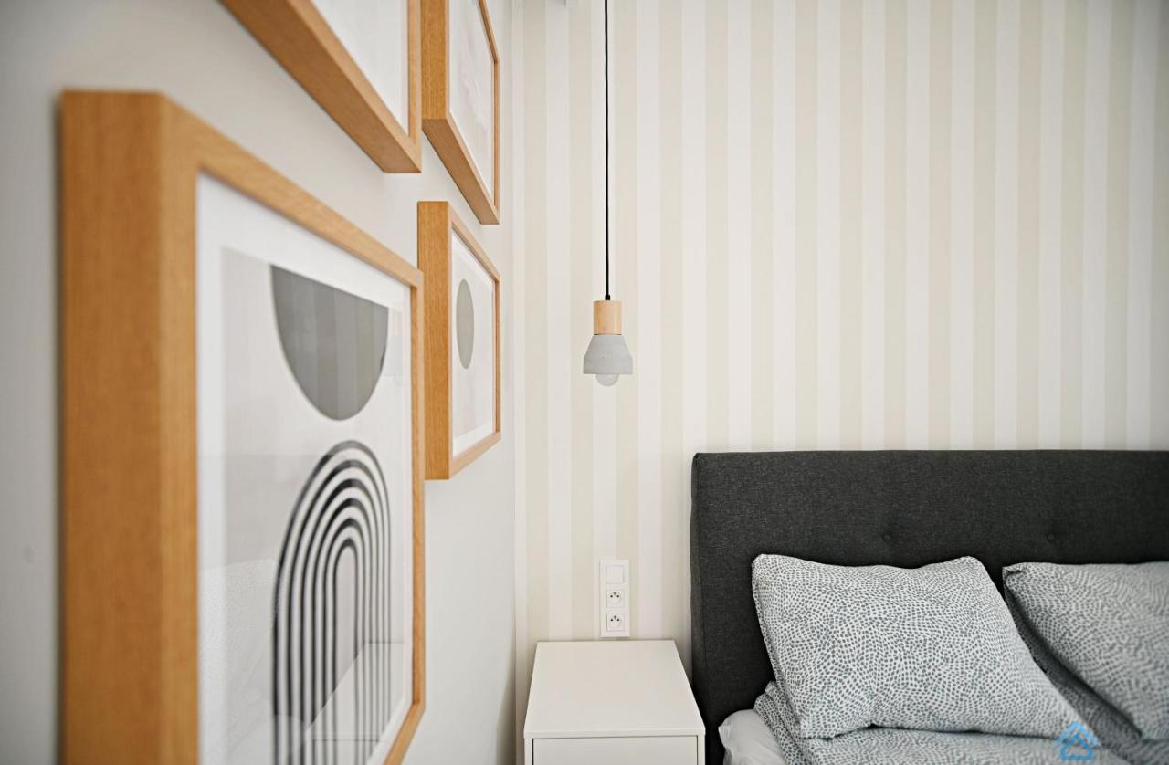 Beige 3City Apartment With Parking In Gdansk By Noclegi Renters Εξωτερικό φωτογραφία