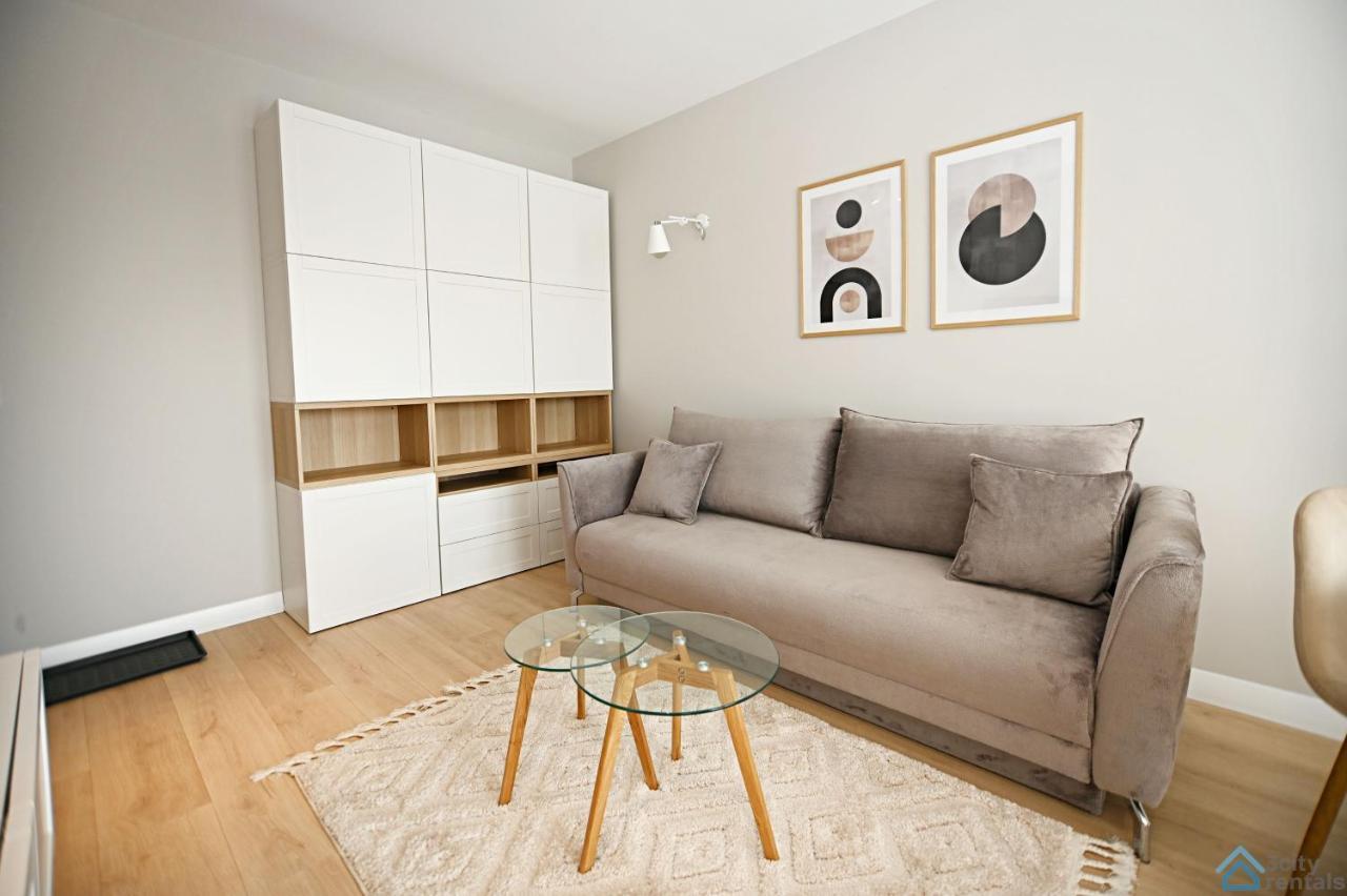 Beige 3City Apartment With Parking In Gdansk By Noclegi Renters Εξωτερικό φωτογραφία